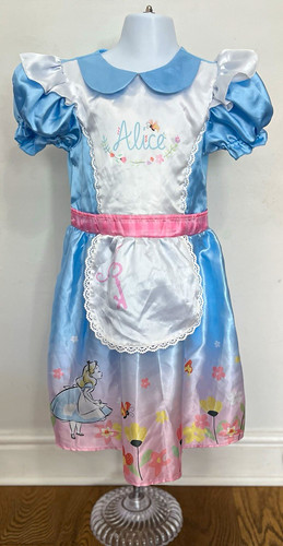Disney alice wonderland - alice, in
