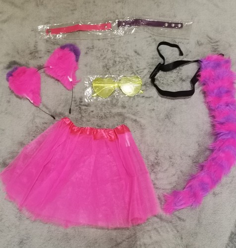 Alice wonderland dressing - alice,